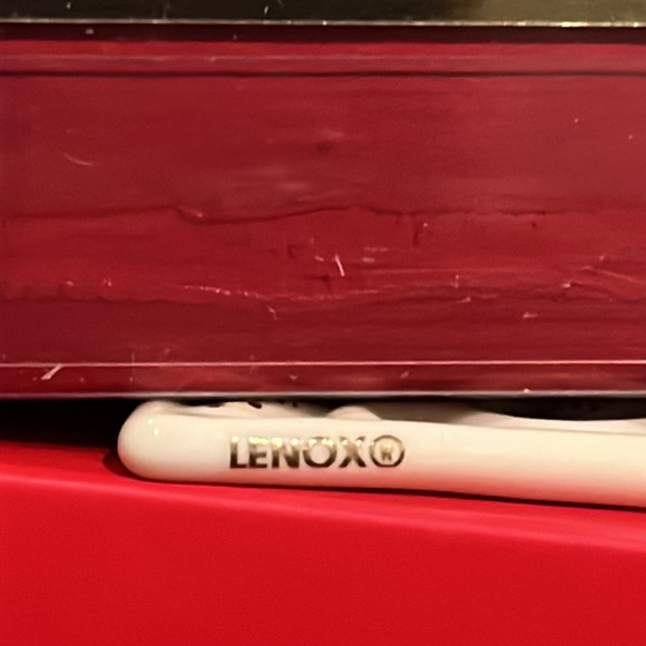 NIB Lenox 2017 Porcelain Spirit Of Giving Heart New in original Box - Picture 7 of 13